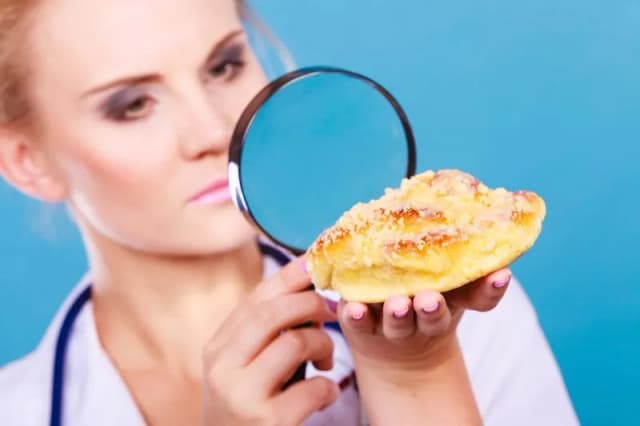 Drożdżówka ile kcal - poznaj kaloryczność i wpływ na zdrowie
